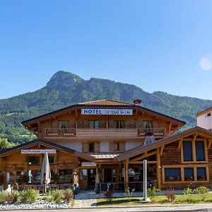 la-ferme-du-lac.hotels-rhonealpes.com/